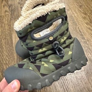 Bogs Boots Toddler Size 10